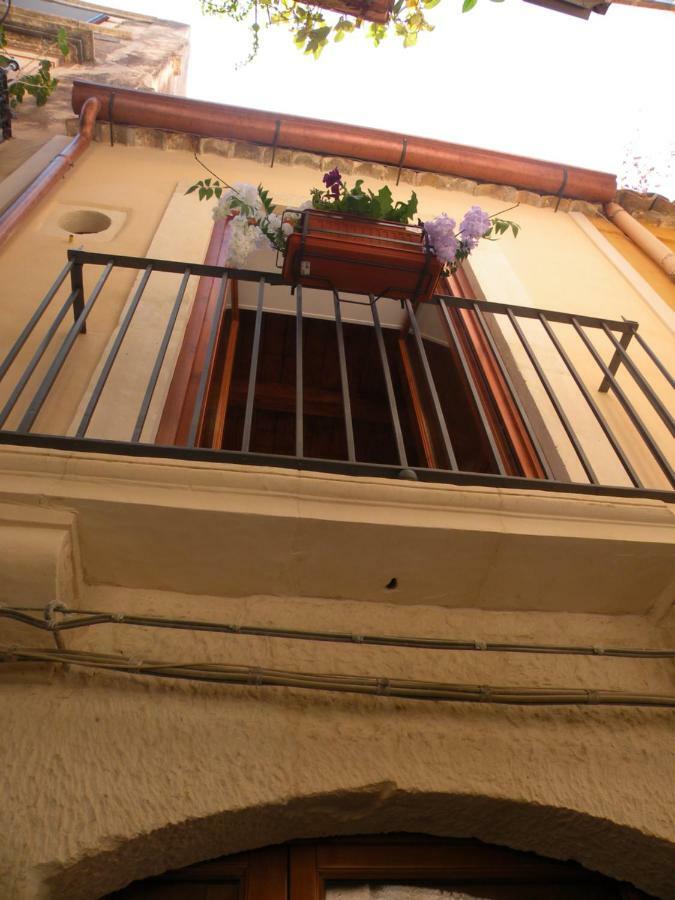סירקוזה Al Blu Ortigia Apartments מראה חיצוני תמונה