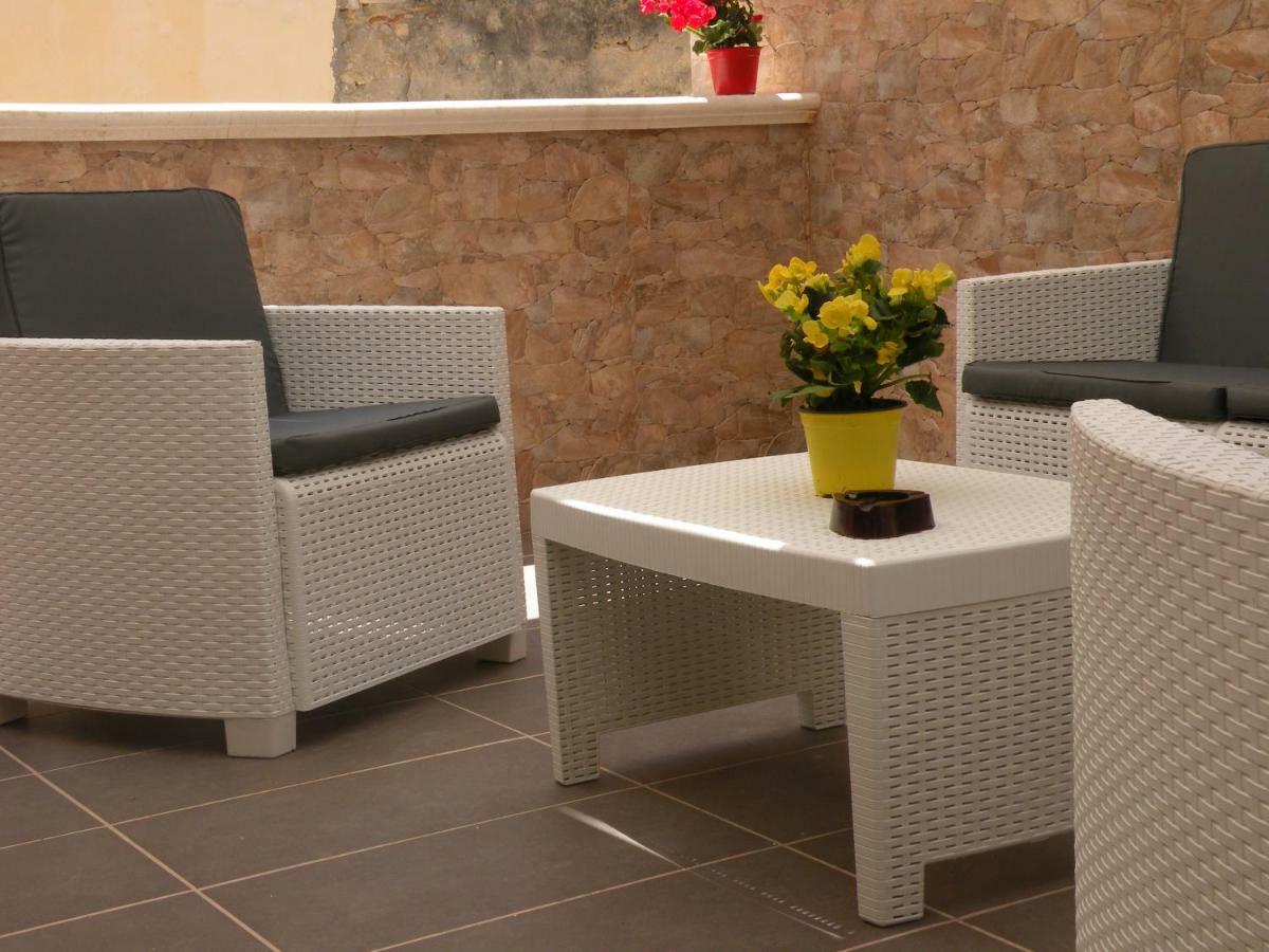 סירקוזה Al Blu Ortigia Apartments מראה חיצוני תמונה
